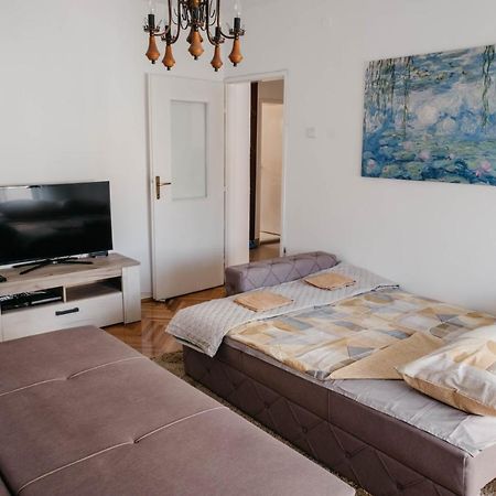 Apartment Bracovic - City Center Bar Esterno foto