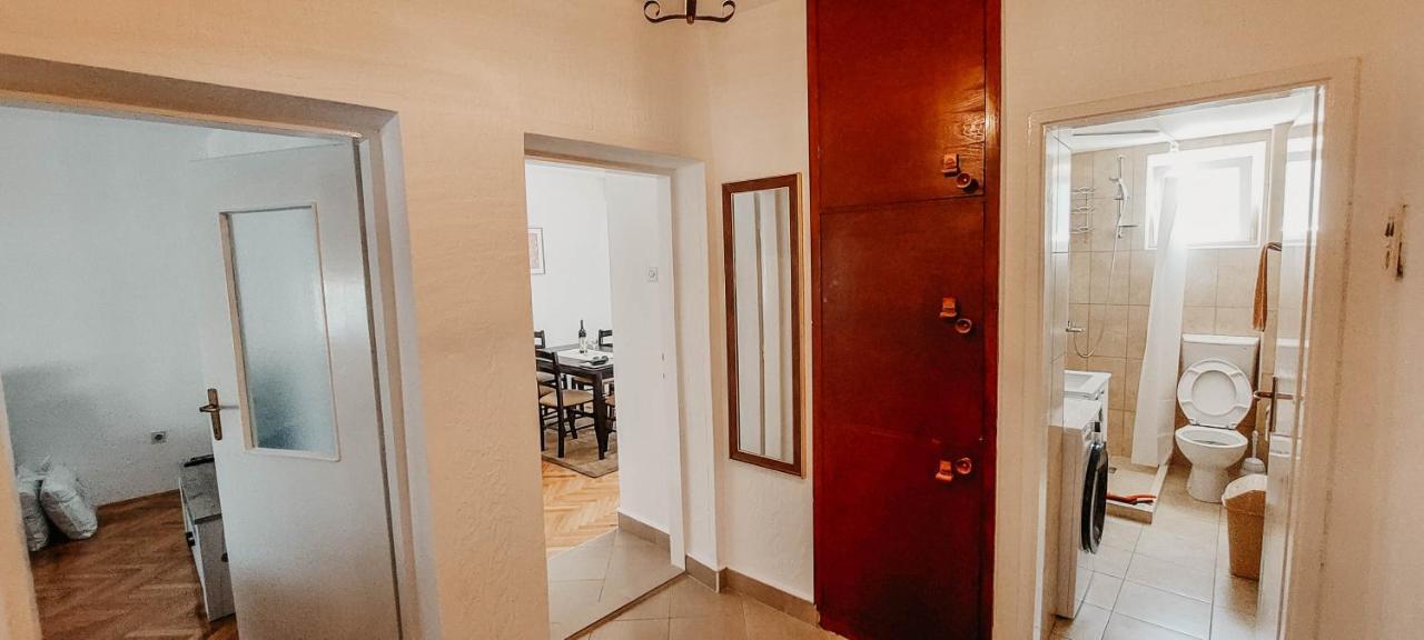 Apartment Bracovic - City Center Bar Esterno foto