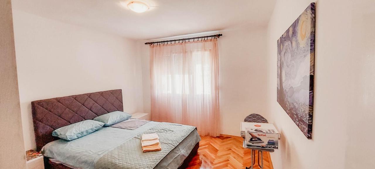 Apartment Bracovic - City Center Bar Esterno foto
